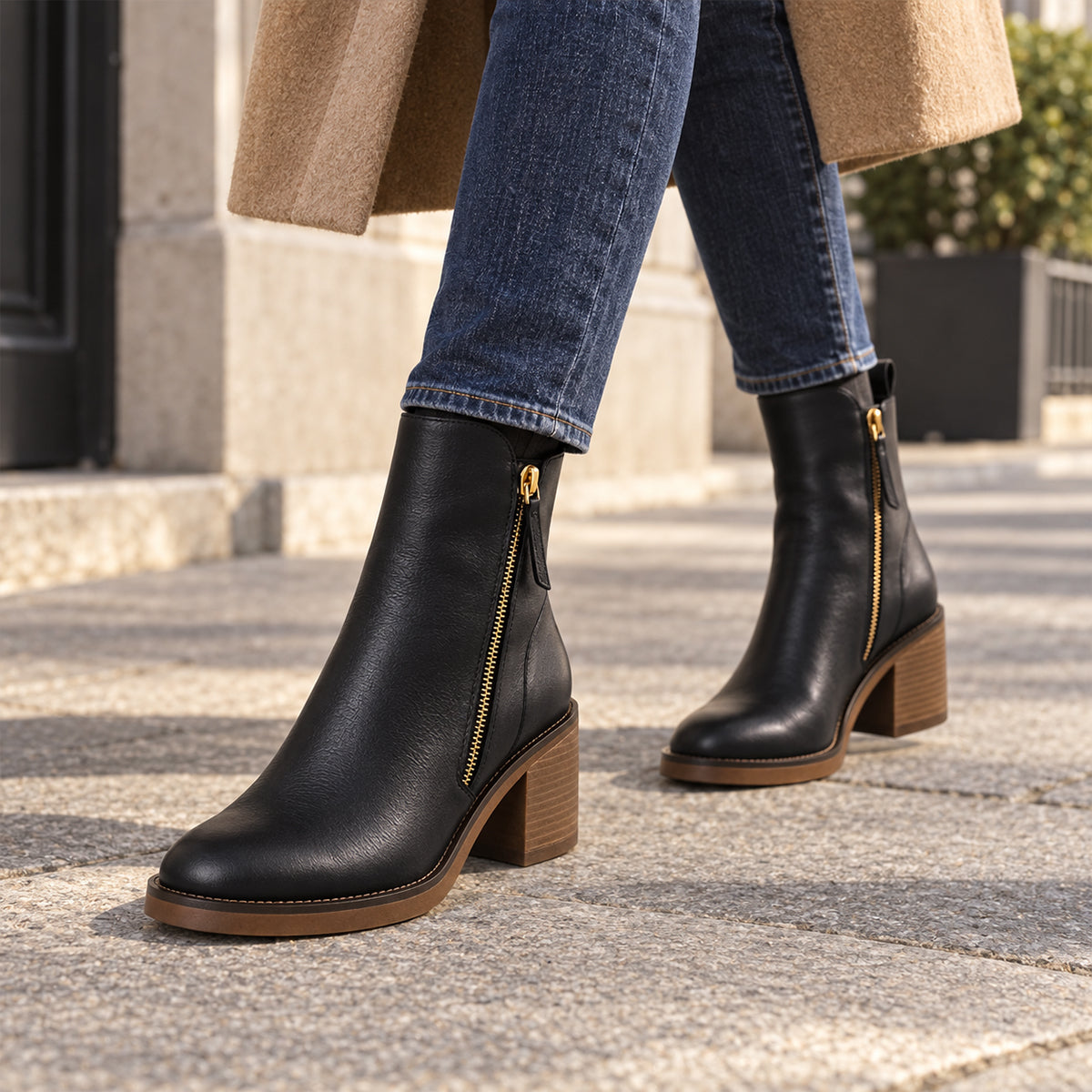 Women's Block Heel Ankle Boots - detail